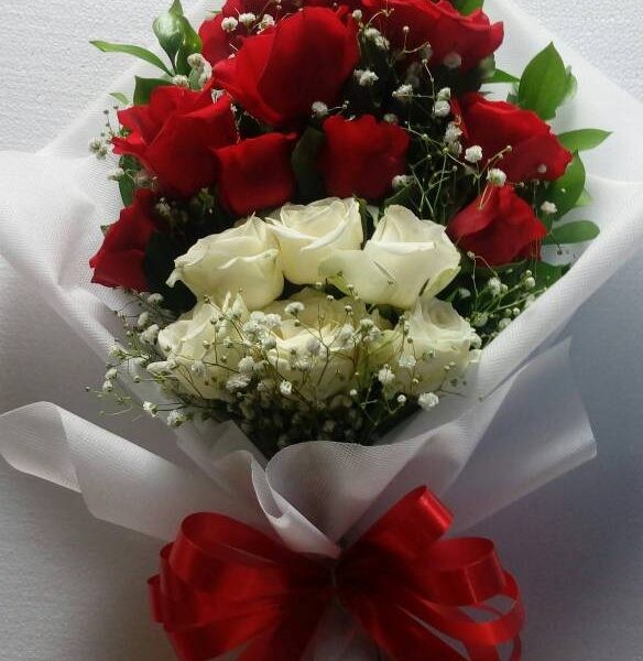 0811 319 530 Simpati Jual Rangkaian Bunga Tangan Untuk Wisuda Gresik Jual Rangkaian Bunga Mawar Wisuda Gresik Kedai Bunga Surabaya